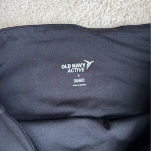 Old Navy Black Active High-Waist Leggings